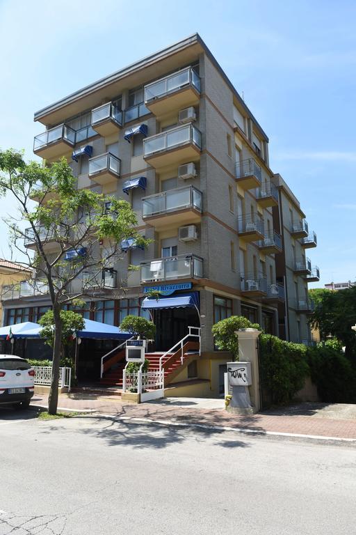 Rivazzurra Hotel Pesaro Luaran gambar